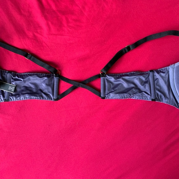 Front clasping bra - Picture 6 of 7